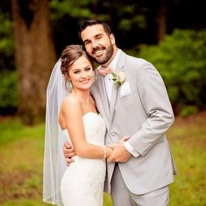 Meet your Posher, Douglas hali